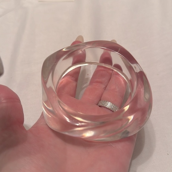 Clear Lucite Bangle Bracelet - Picture 4 of 6